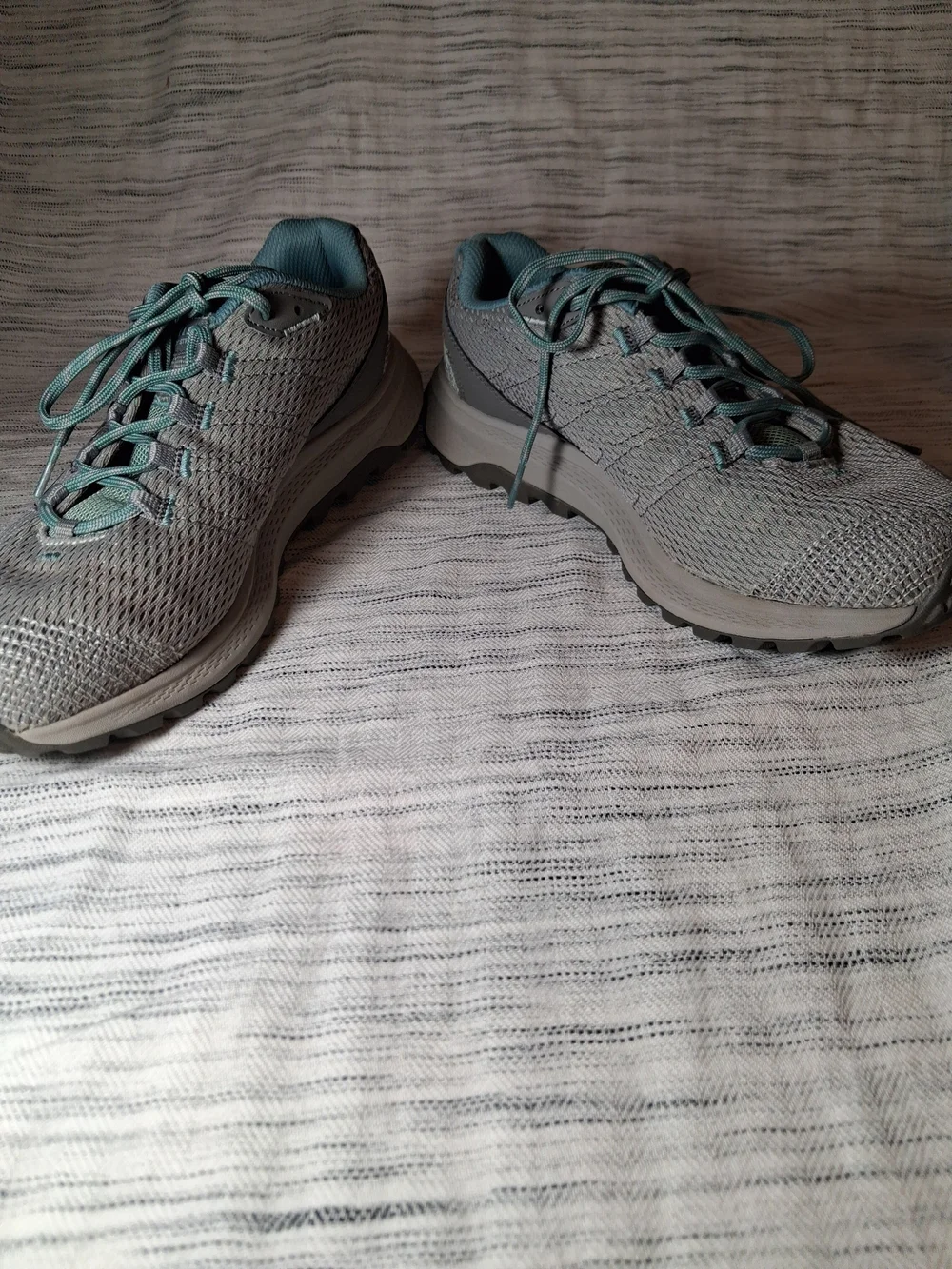 Merrell Mens Gray with Teal Trail Shoes Lace Up Size 9.5